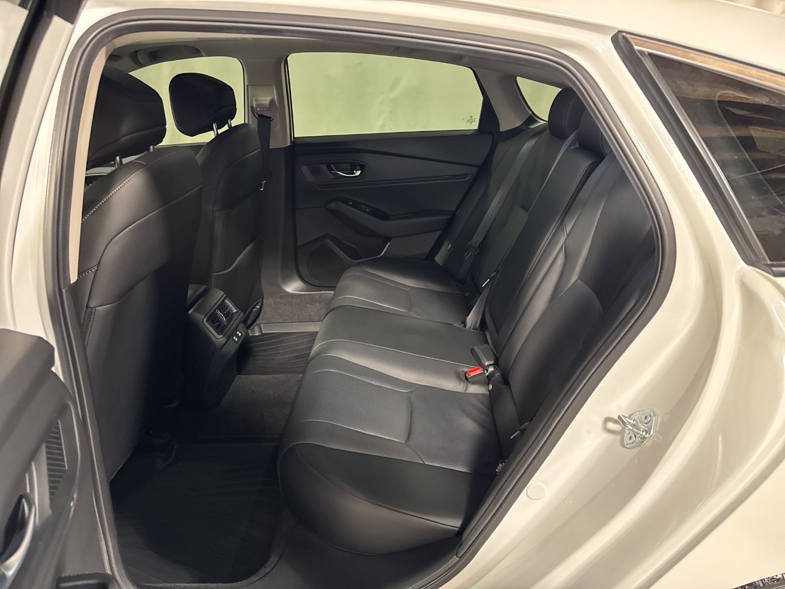 Used 2025 Honda Accord Touring image 5