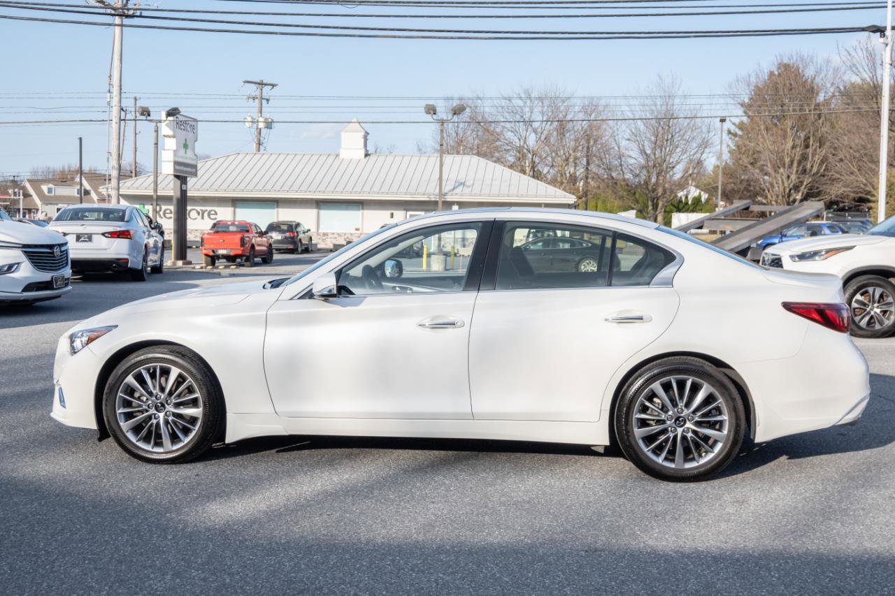 Used 2024 INFINITI Q50 Luxe w/ Cargo Package image 9