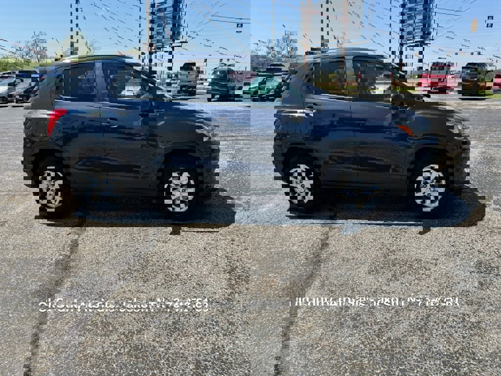 Used 2019 Chevrolet Trax LS image 5