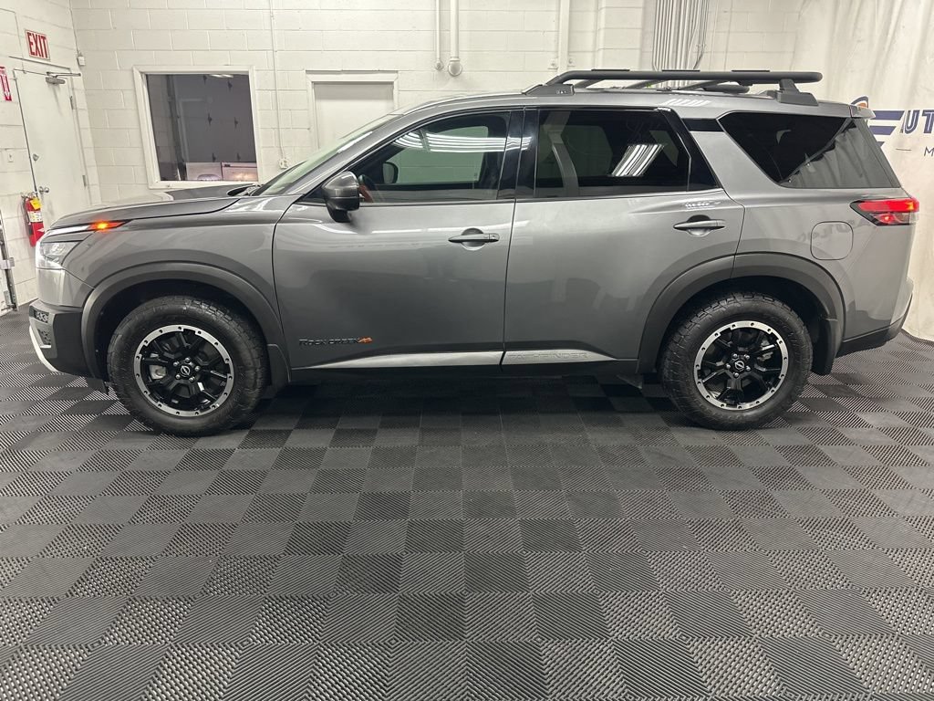 Used 2025 Nissan Pathfinder Rock Creek AWD/4WD image 6