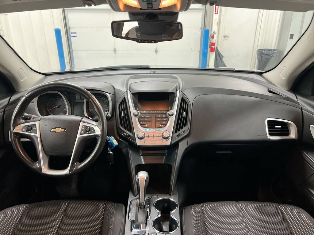 Used 2015 Chevrolet Equinox LT w/ Driver Convenience Package AWD/4WD image 10