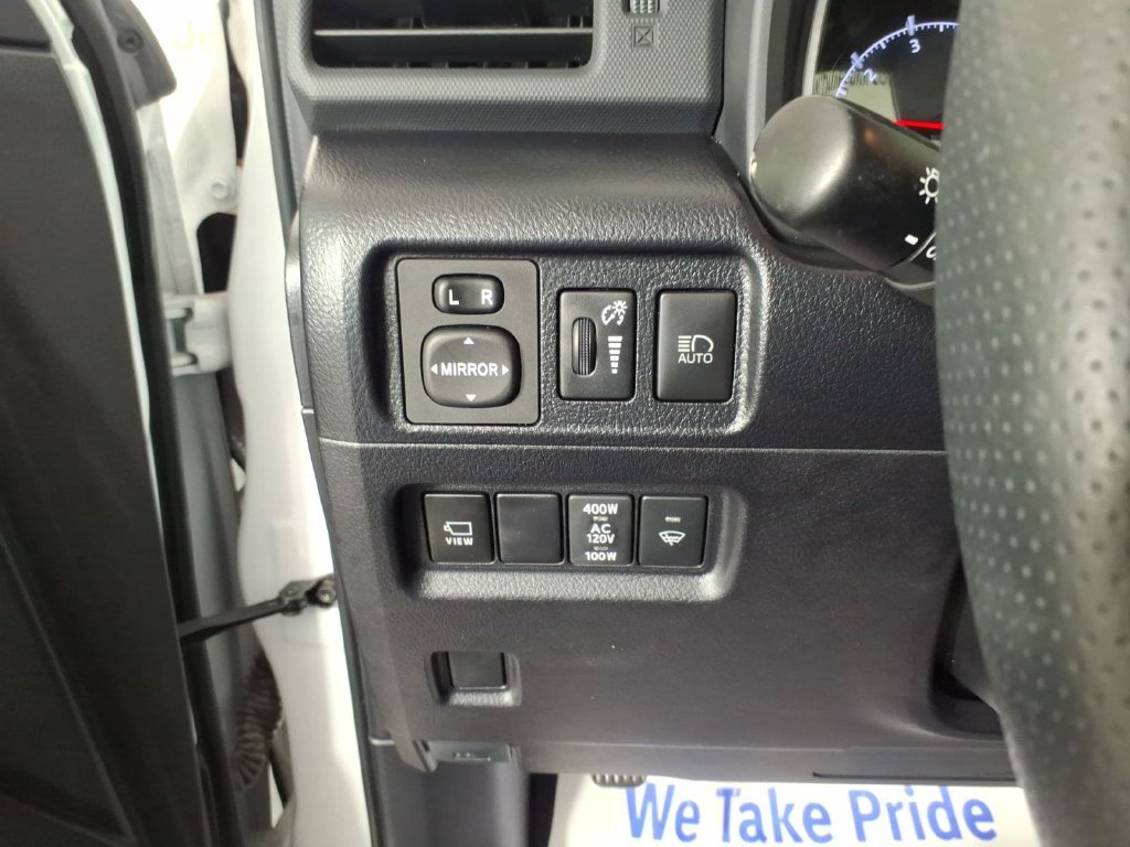 Used 2024 Toyota 4Runner SR5 Premium w/ Moonroof Package AWD/4WD image 16