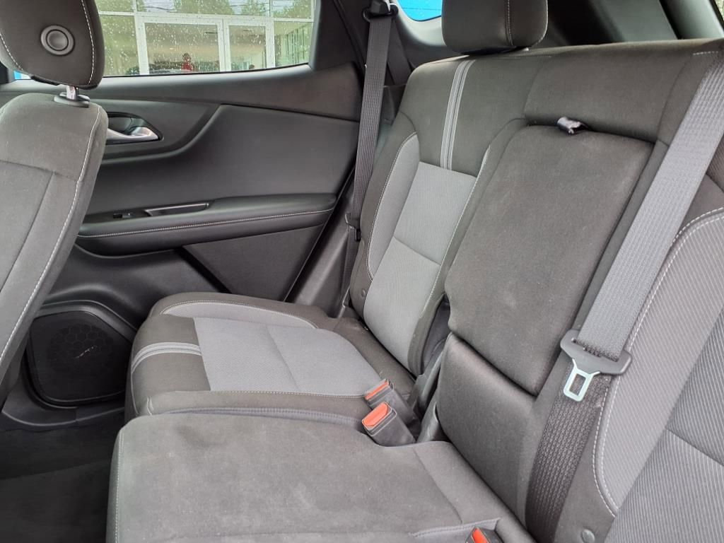 Used 2023 Chevrolet Blazer LT image 26