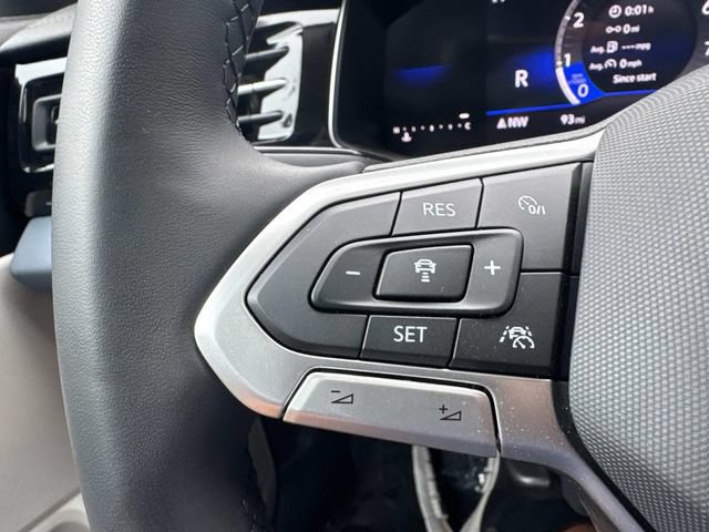 New 2025 Volkswagen Jetta SE FWD image 21