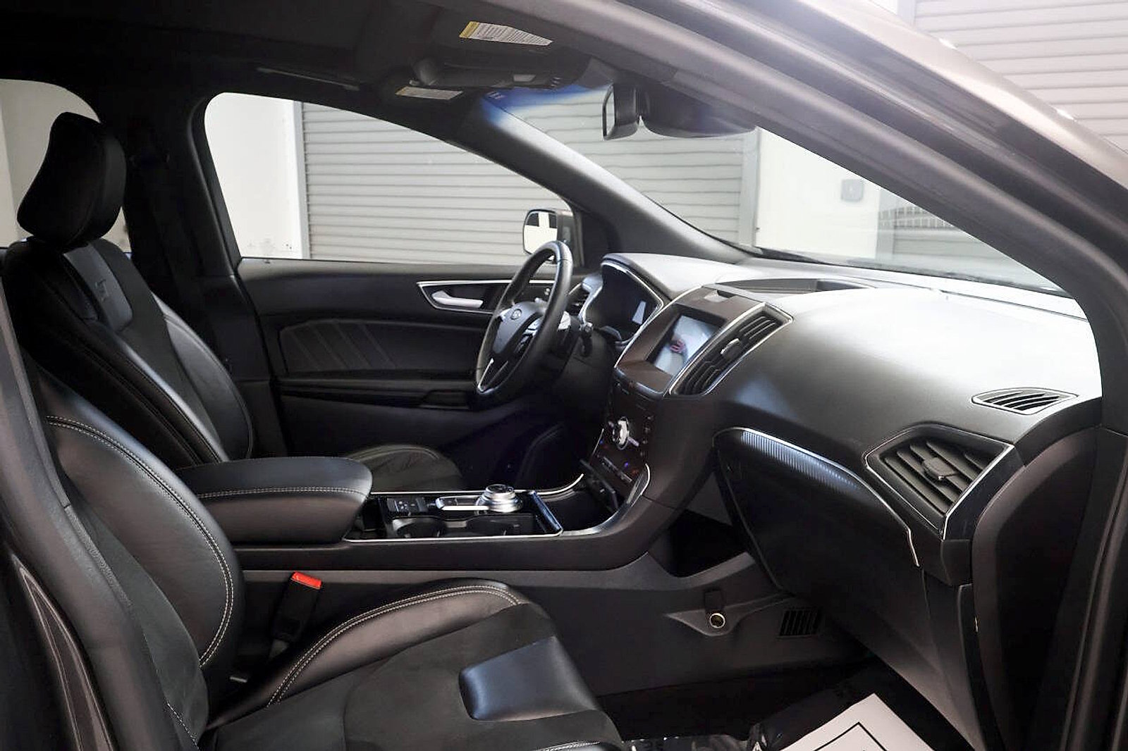 Used 2020 Ford Edge ST w/ Equipment Group 401A AWD/4WD image 16