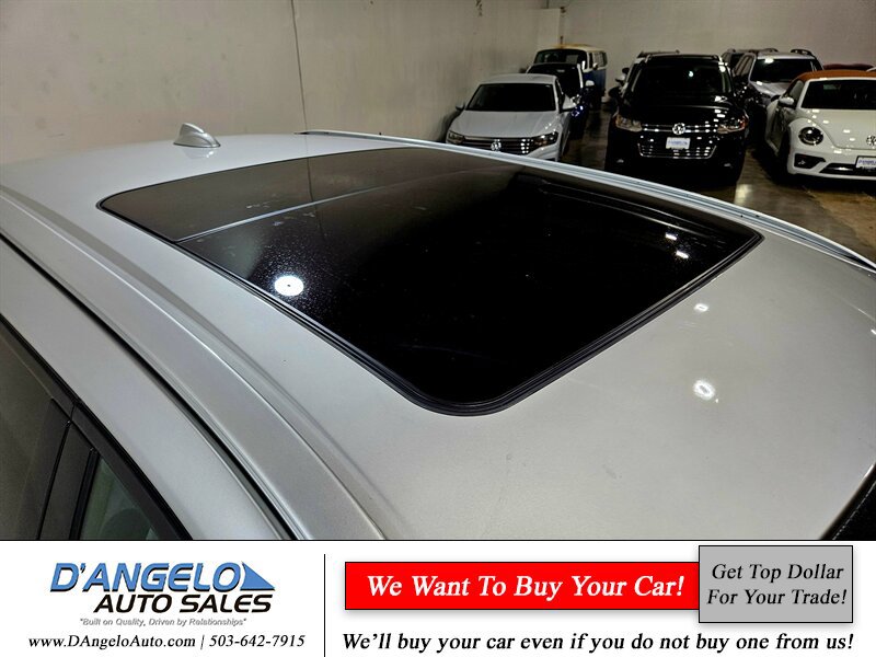 Used 2015 Volvo XC60 T5 AWD/4WD image 18