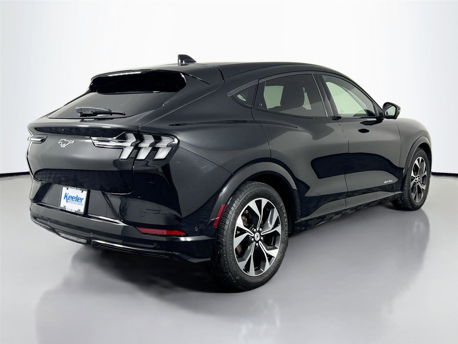 Used 2021 Ford Mustang Mach-E Premium AWD/4WD image 6