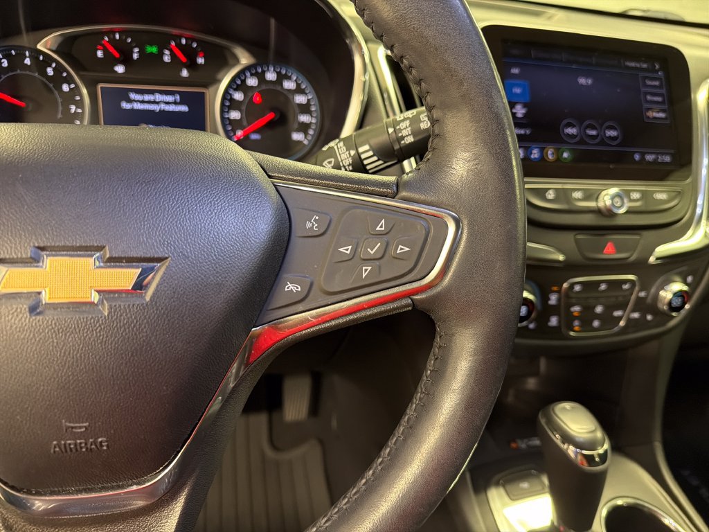 Used 2020 Chevrolet Equinox Premier FWD image 31