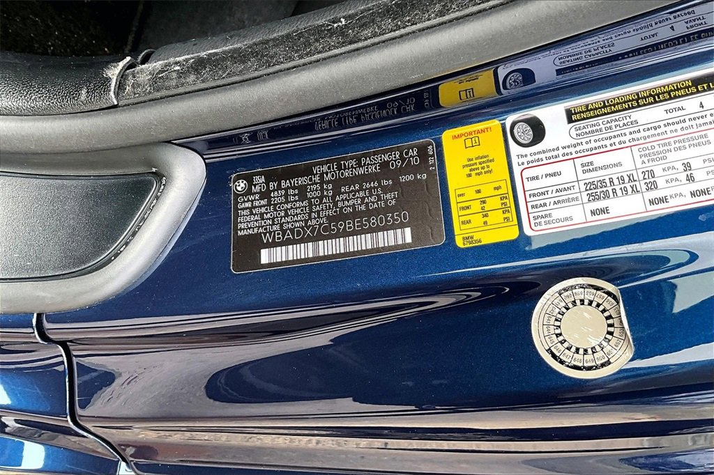 Used 2011 BMW 335i Convertible image 35