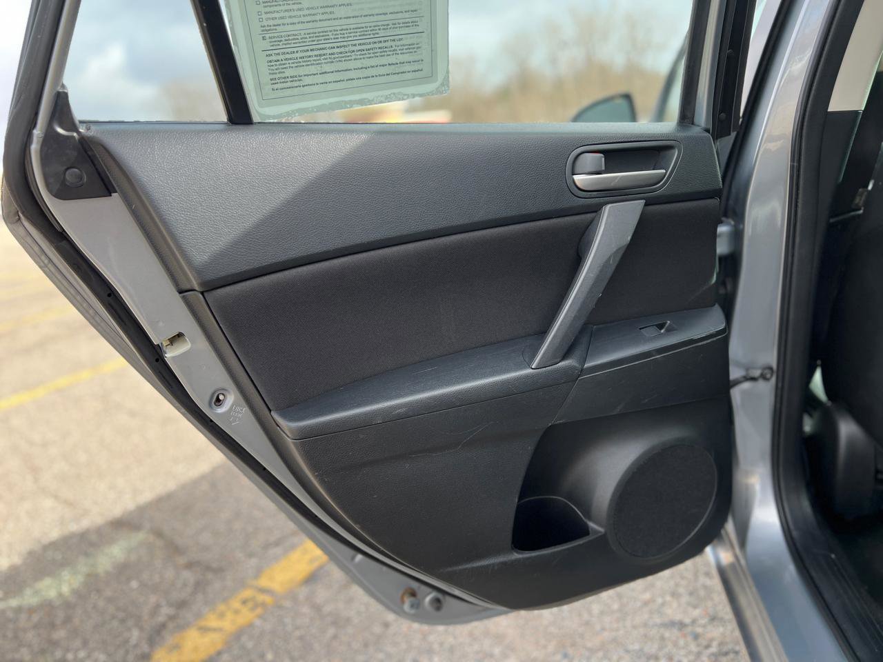 Used 2012 MAZDA MAZDA3 i Touring image 27