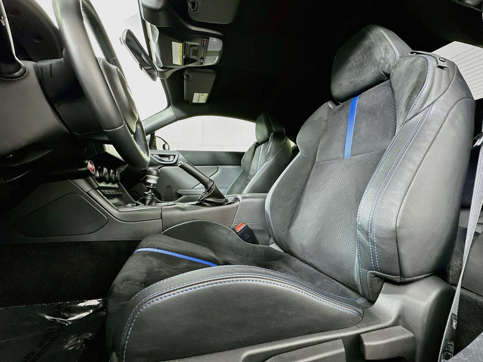 Certified 2025 Subaru BRZ tS RWD image 18