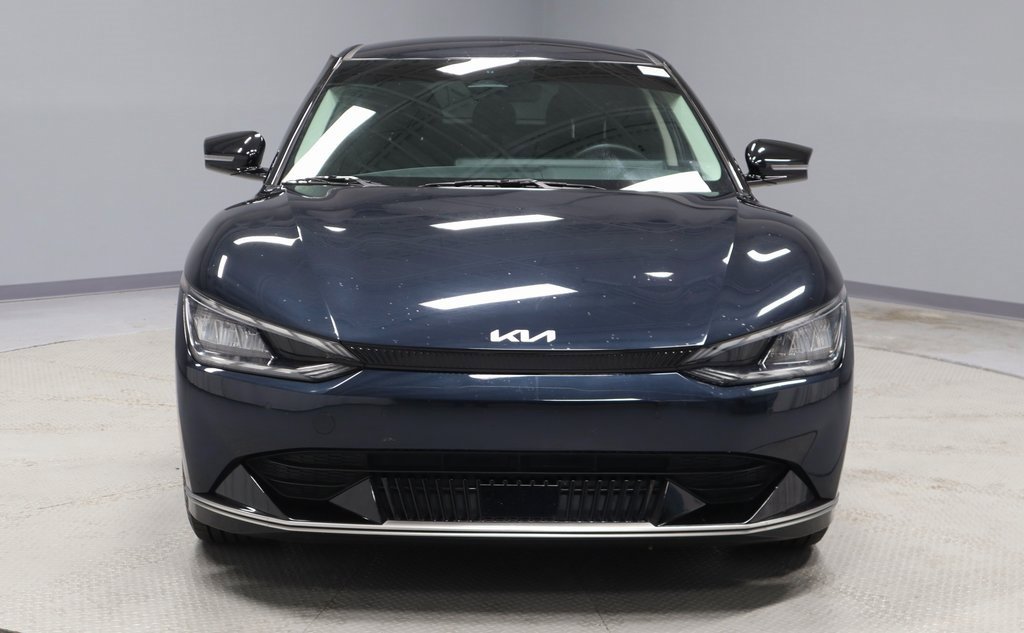 Used 2022 Kia EV6 Wind image 12