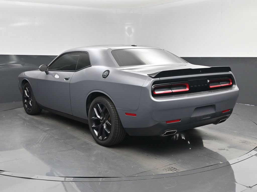 Used 2022 Dodge Challenger SXT w/ Blacktop Package RWD image 4