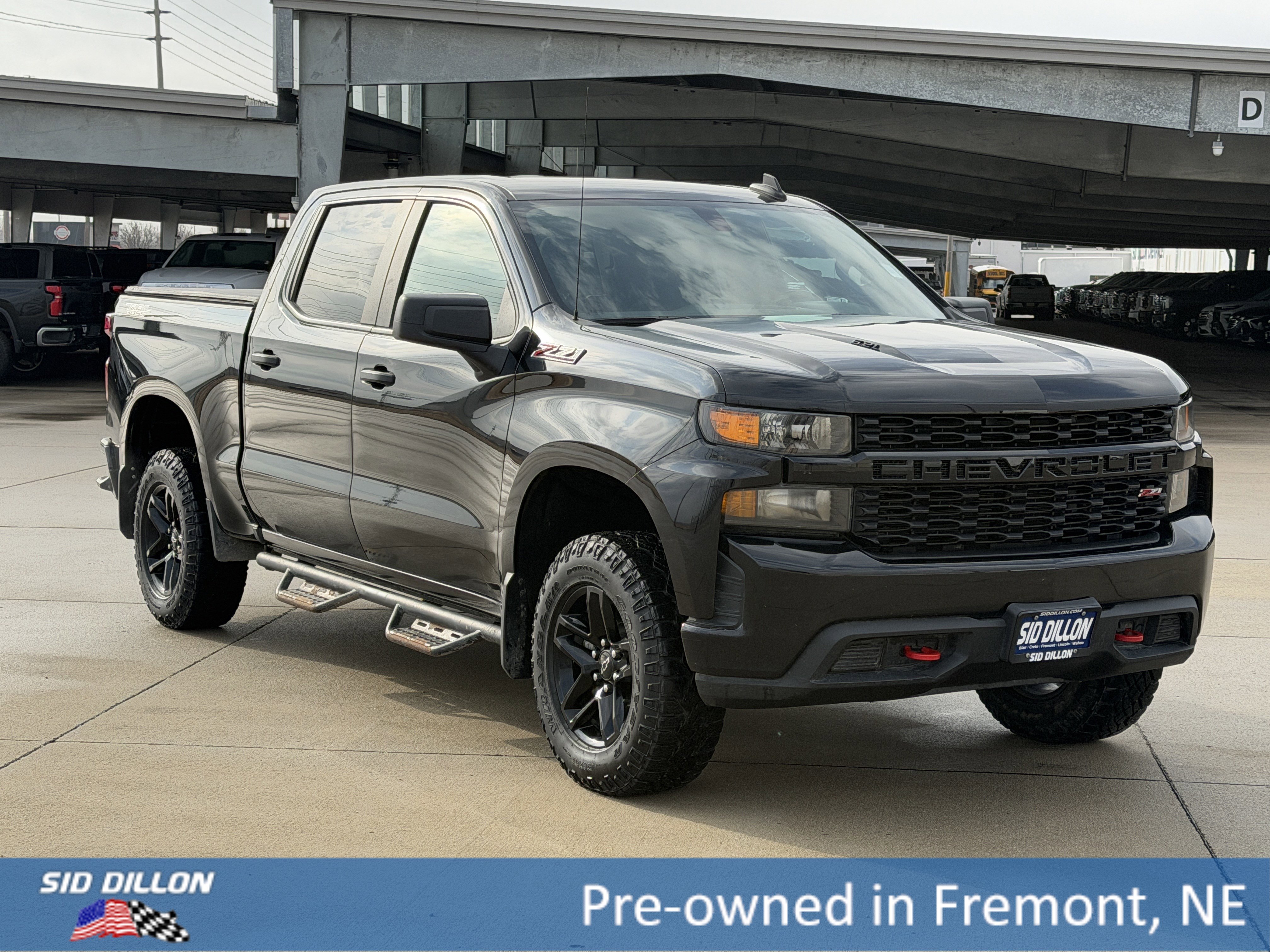 Certified 2021 Chevrolet Silverado 1500 Custom Trail Boss w/ Midnight Edition AWD/4WD image 2