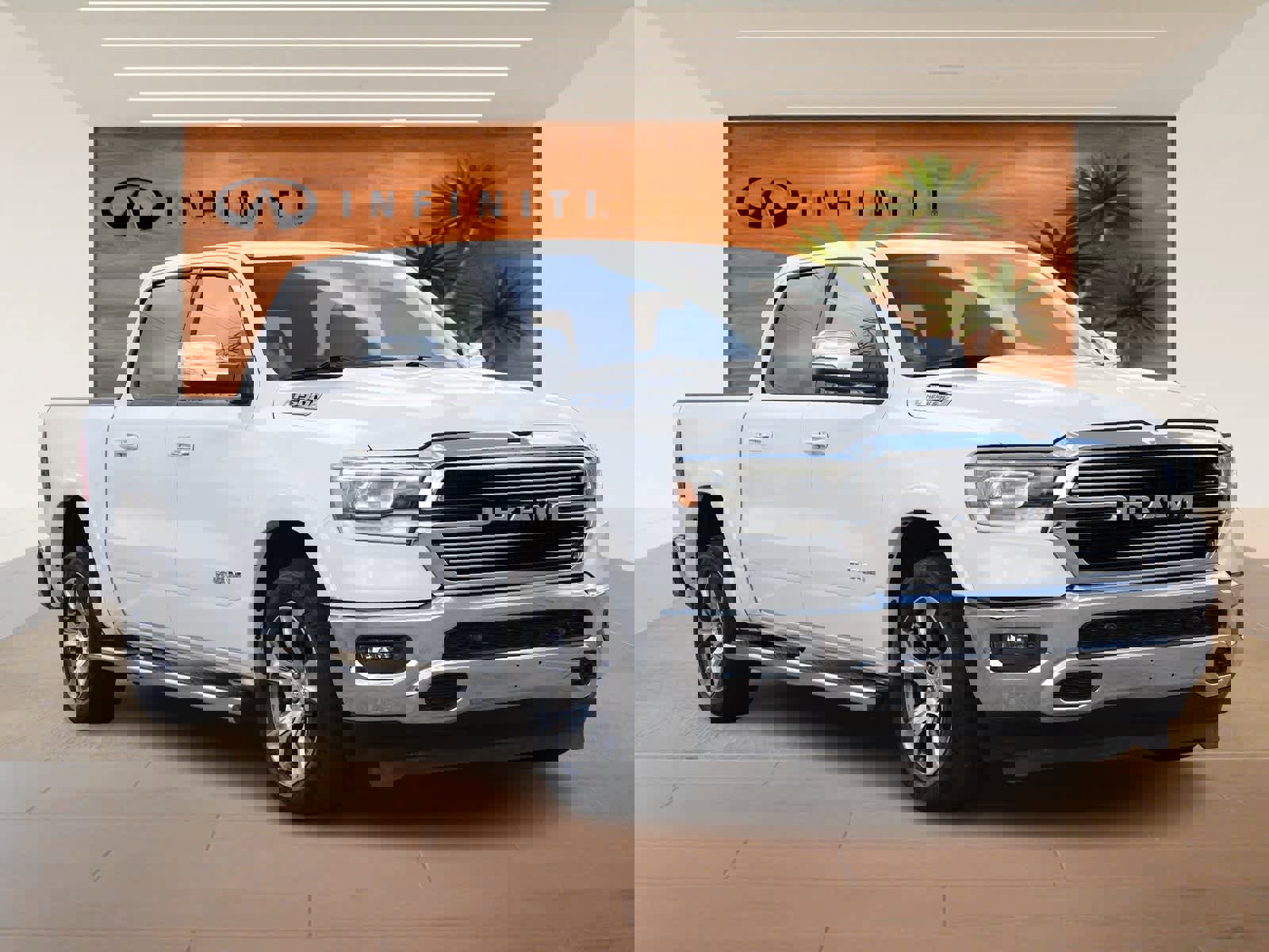 Used 2019 RAM 1500 Laramie image 3