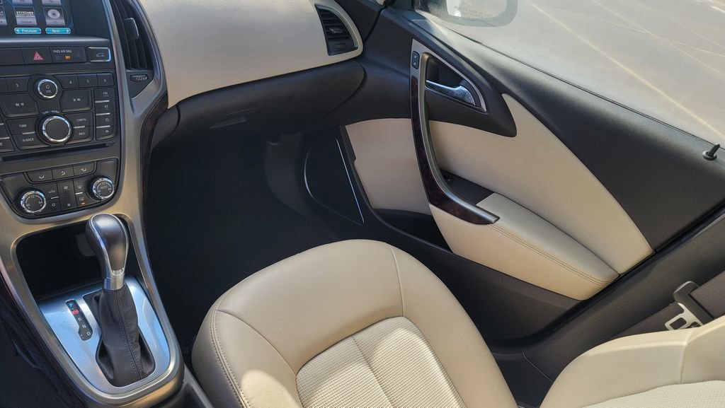 Used 2016 Buick Verano image 22