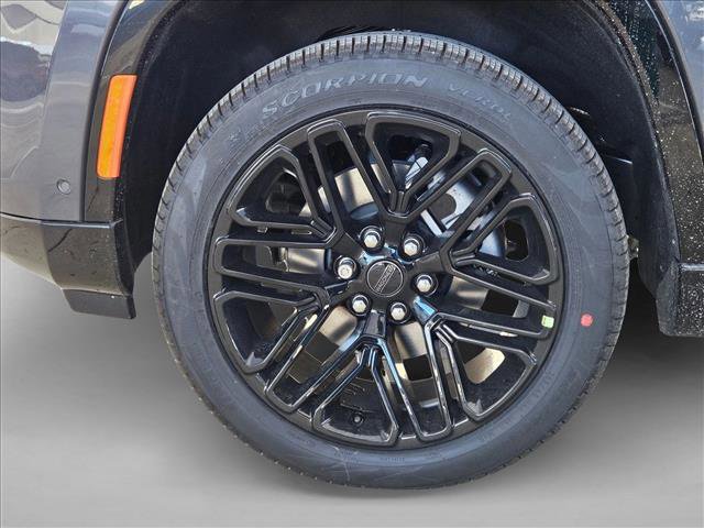 New 2025 Jeep Wagoneer Series II w/ Premium Group I image 10