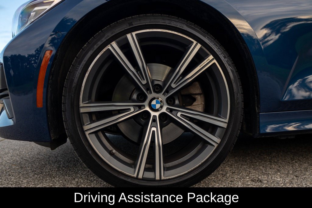 Used 2021 BMW 330i xDrive Sedan w/ Convenience Package AWD/4WD image 4