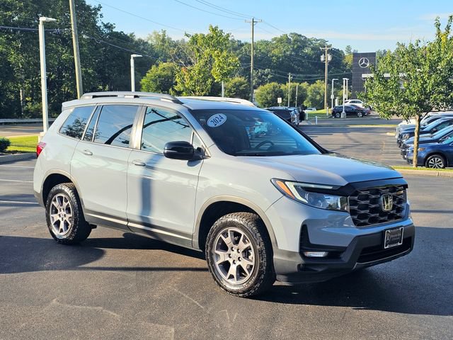 Used 2024 Honda Passport TrailSport image 1