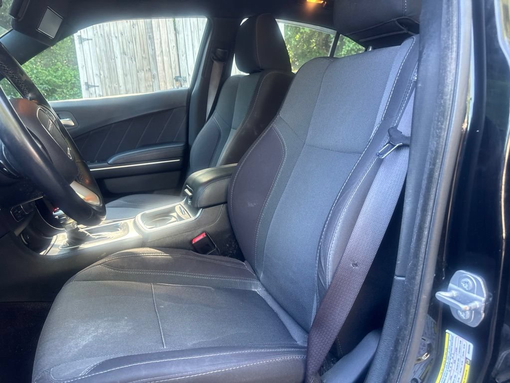 Used 2016 Dodge Charger SXT RWD image 29