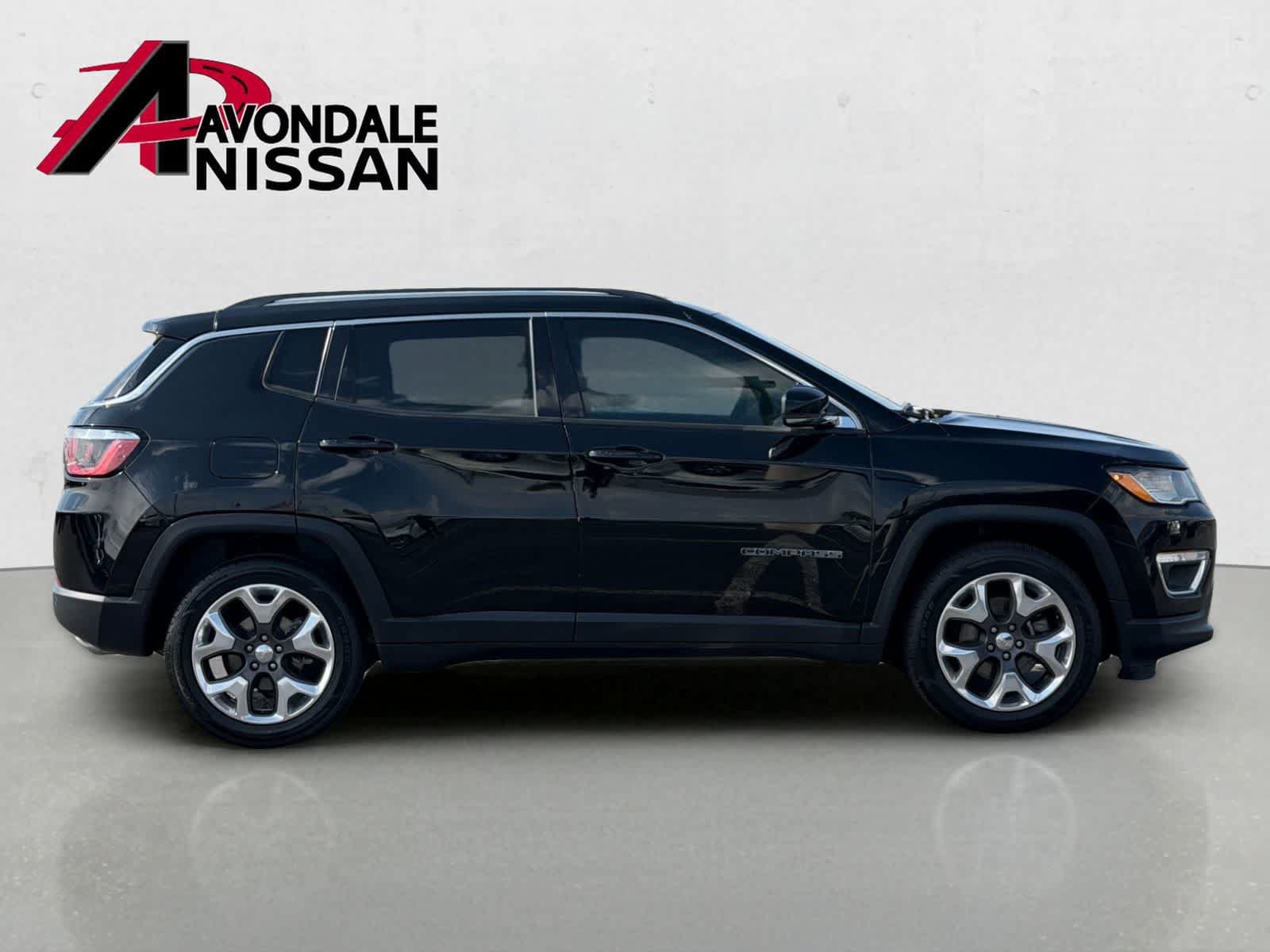 Used 2018 Jeep Compass Limited w/ Navigation Group FWD image 8