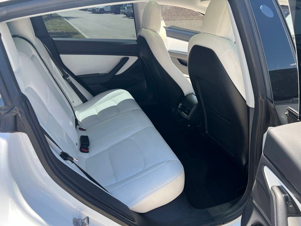 Used 2018 Tesla Model 3 Long Range AWD/4WD image 14