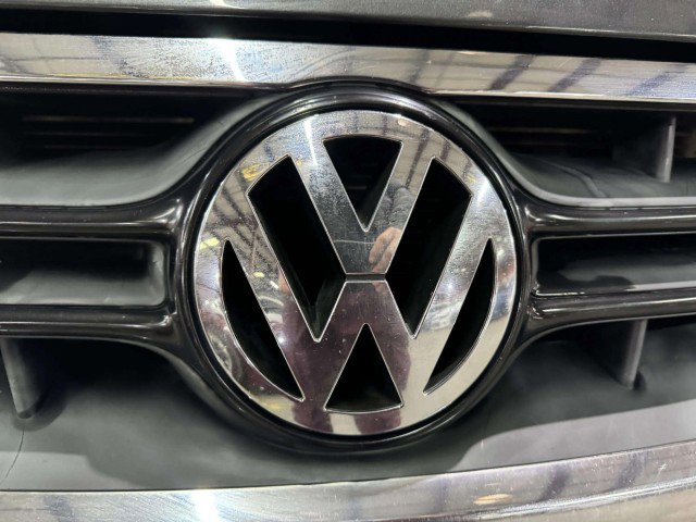 Used 2012 Volkswagen Routan S image 15