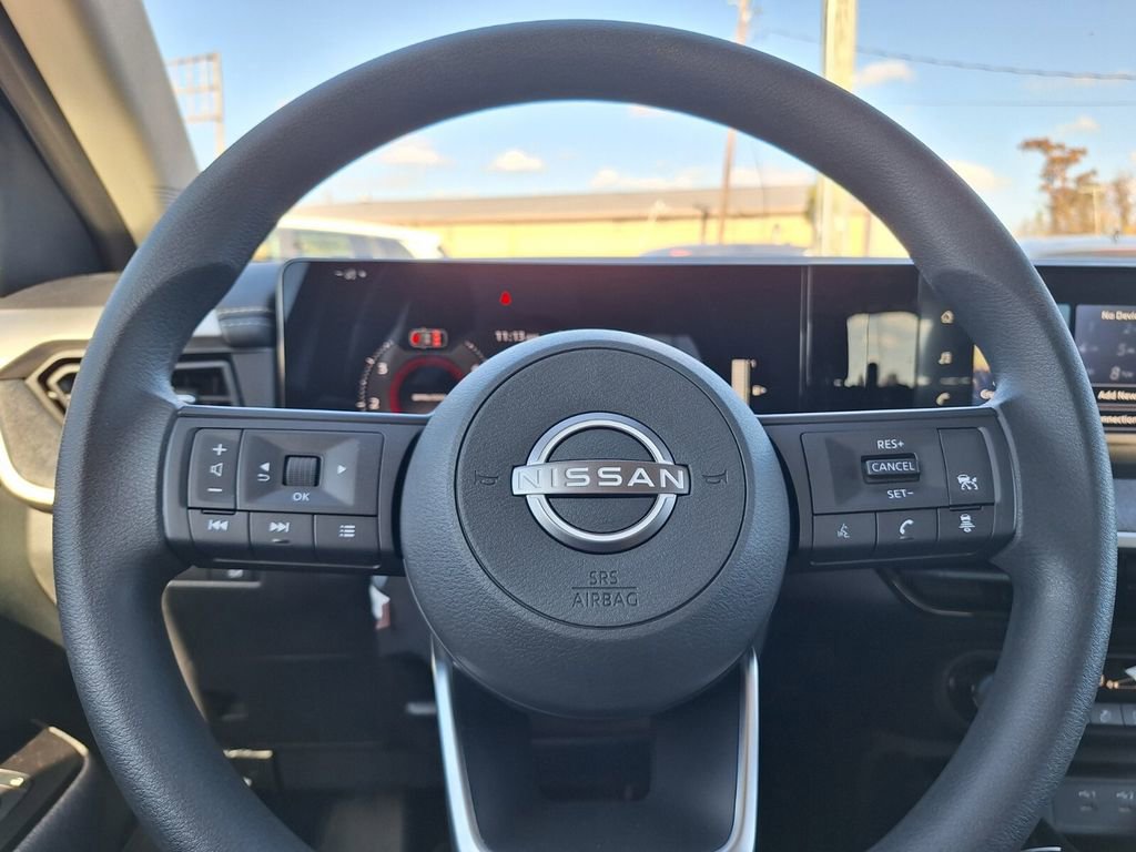 Used 2026 Nissan Kicks SV image 16