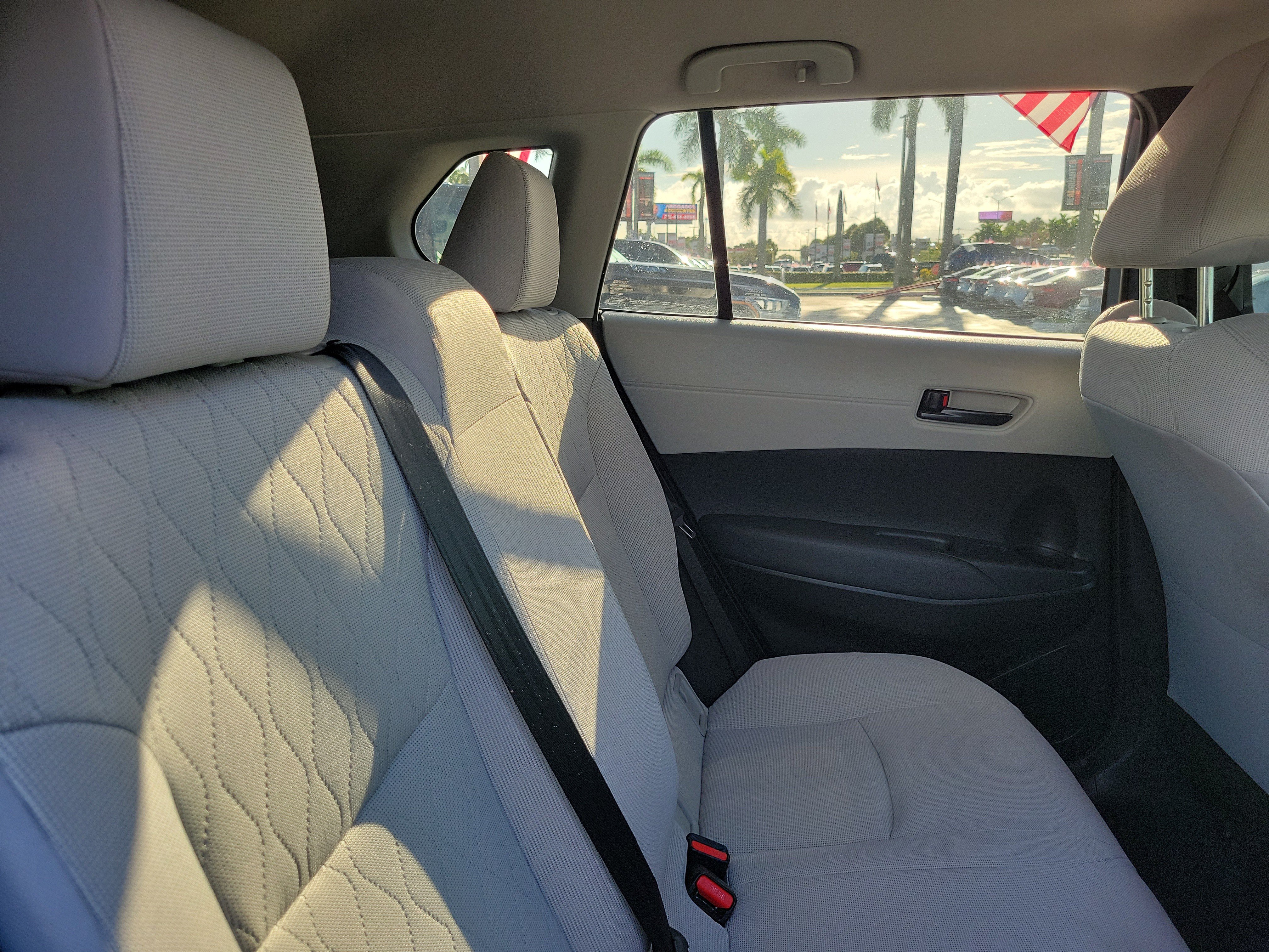 Used 2023 Toyota Corolla Cross LE FWD image 15