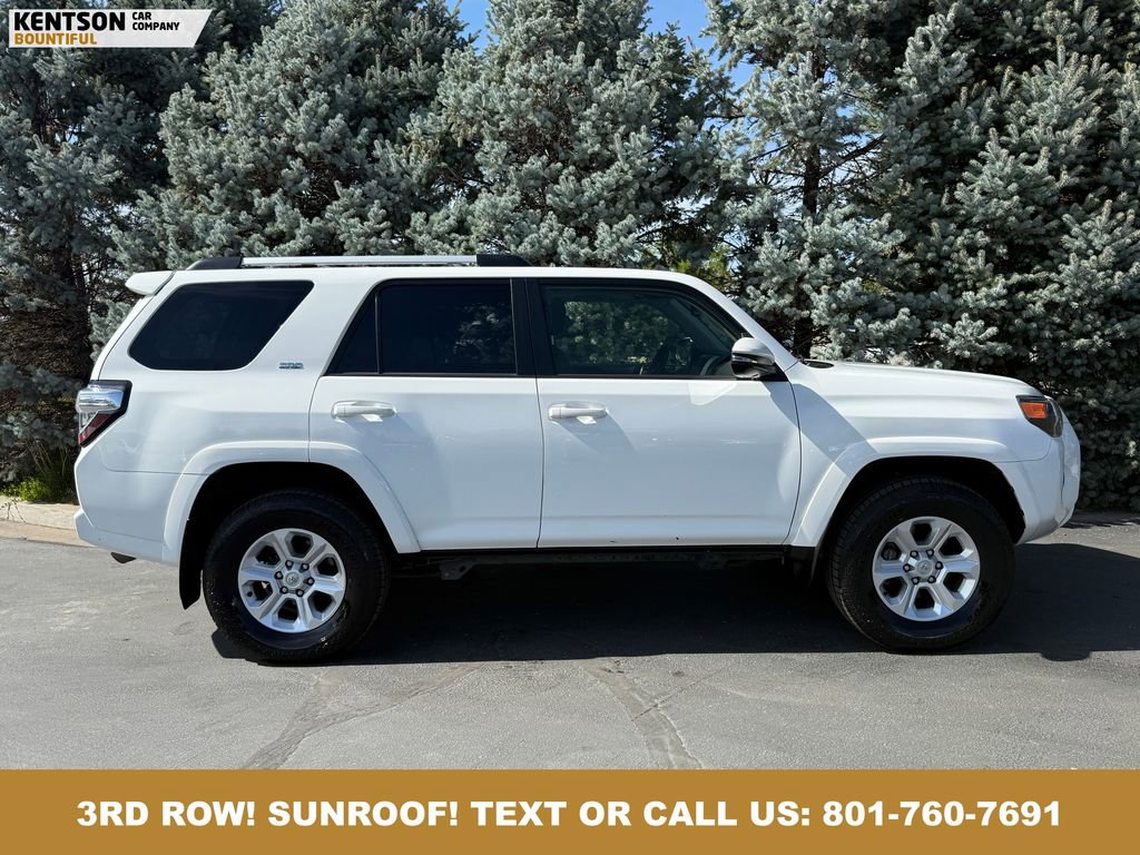 Used 2024 Toyota 4Runner SR5 Premium w/ Moonroof Package AWD/4WD image 10