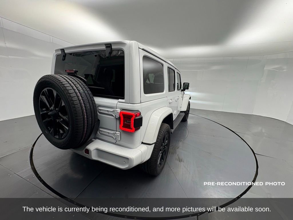 Used 2021 Jeep Wrangler Unlimited Sahara image 6