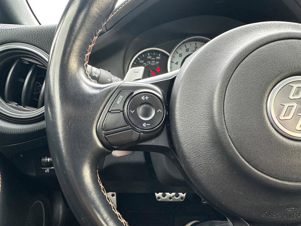 Used 2017 Toyota 86 image 11
