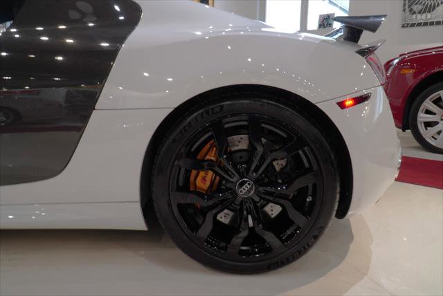 Used 2011 Audi R8 V10 image 11