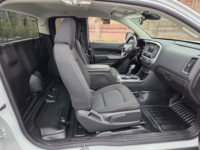 Used 2022 Chevrolet Colorado LT w/ Fleet Safety Package RWD image 13
