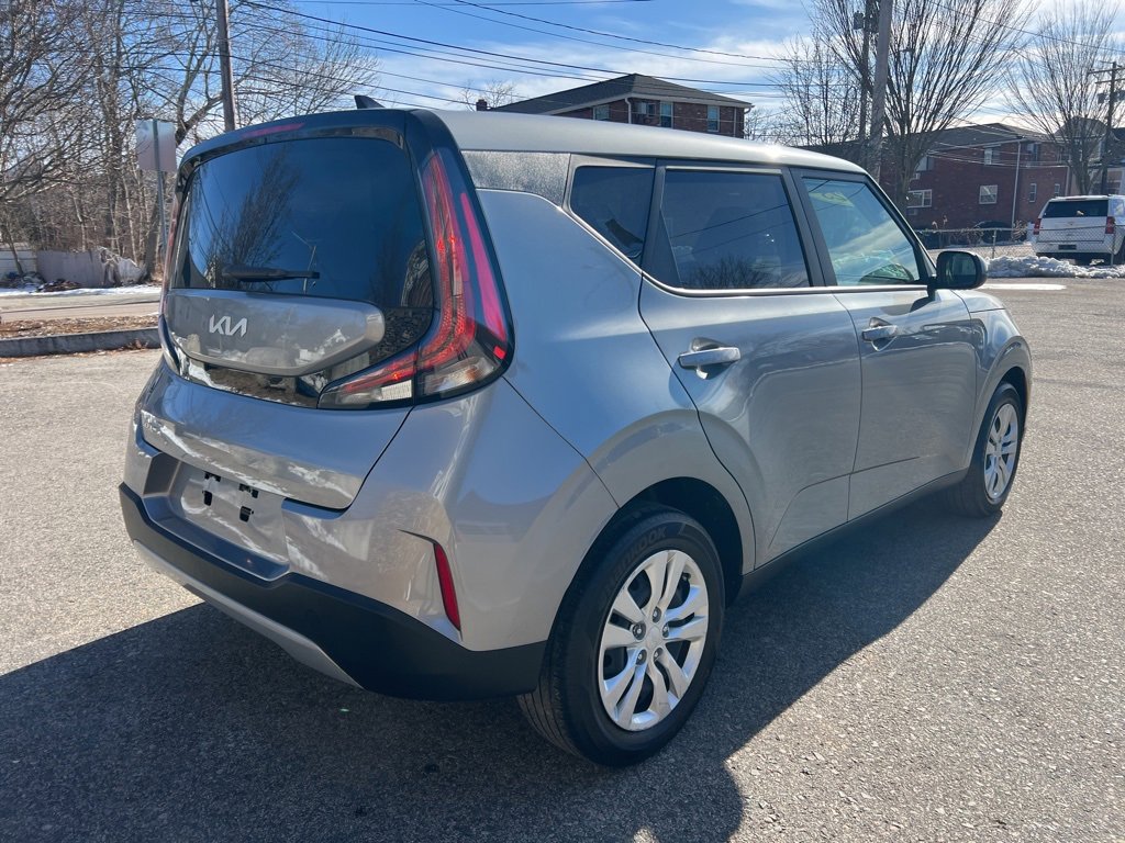 Certified 2023 Kia Soul LX image 5