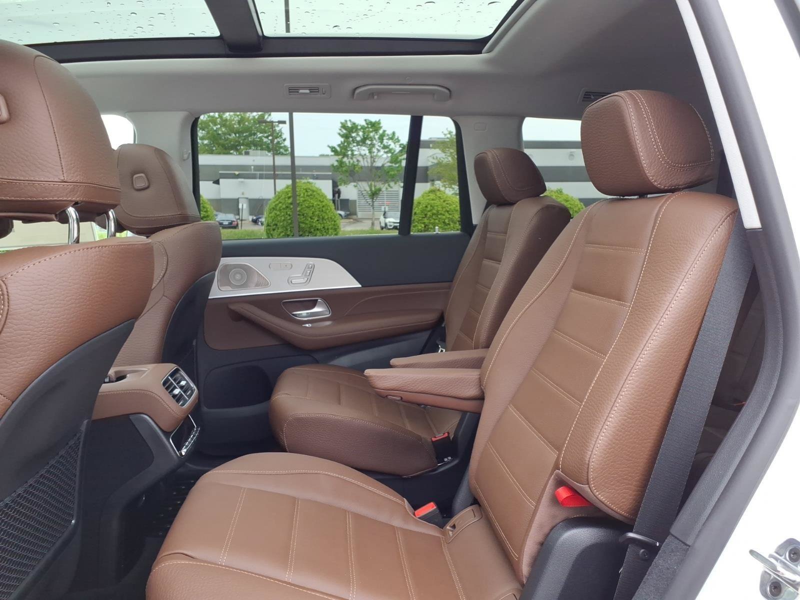 New 2026 Mercedes-Benz GLS 450 4MATIC image 16