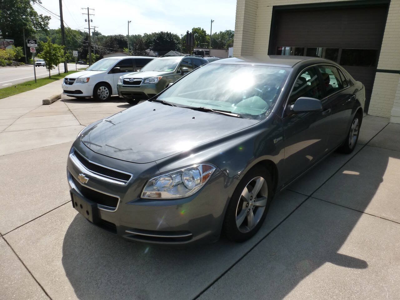 Used 2009 Chevrolet Malibu Hybrid FWD image 4