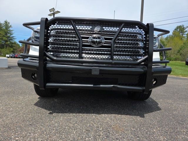 Used 2019 Toyota Tundra Limited w/ Limited Premium Package AWD/4WD image 26