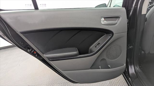 Used 2017 Kia Forte LX FWD image 16