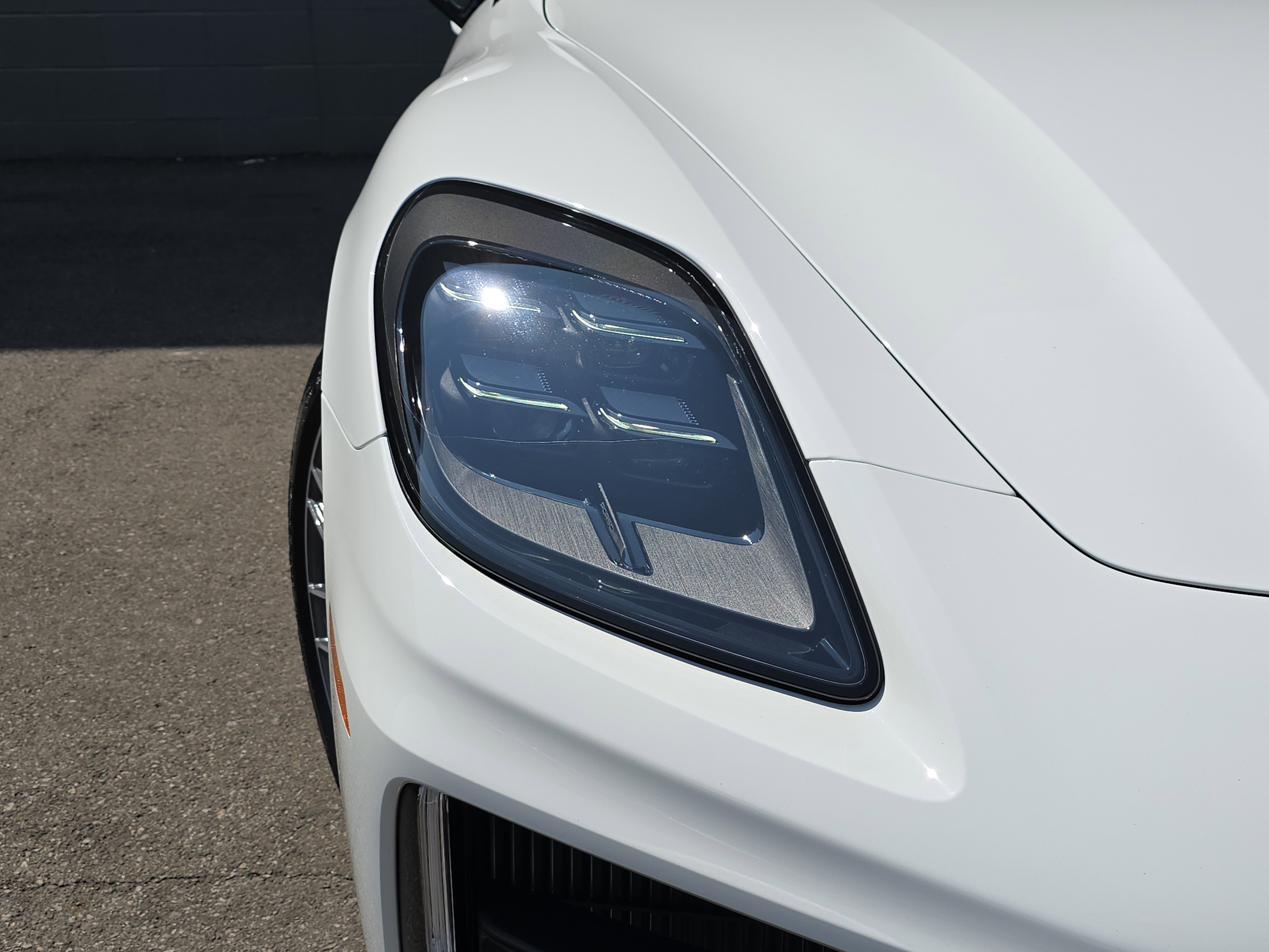 New 2025 Porsche Panamera 4 image 11