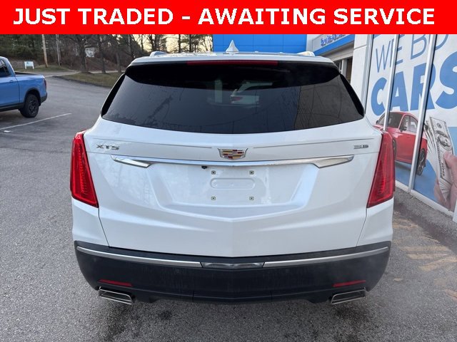 Used 2017 Cadillac XT5 Luxury w/ Driver Awareness Package image 7