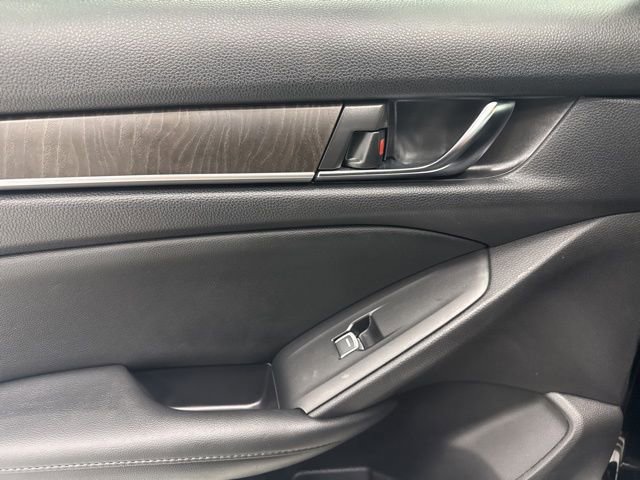Used 2021 Honda Accord EX-L image 24