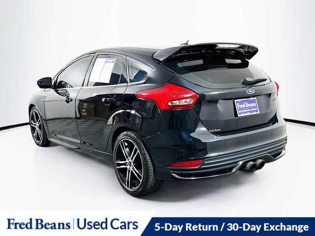 Used 2018 Ford Focus ST FWD image 6