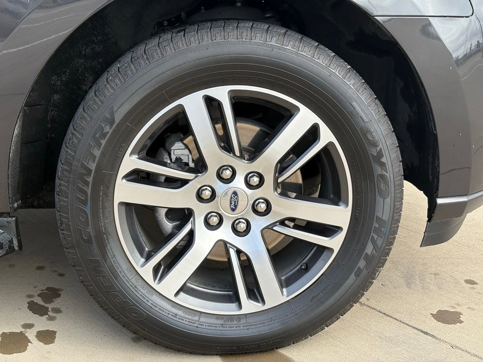 Used 2024 Ford Expedition XLT image 8