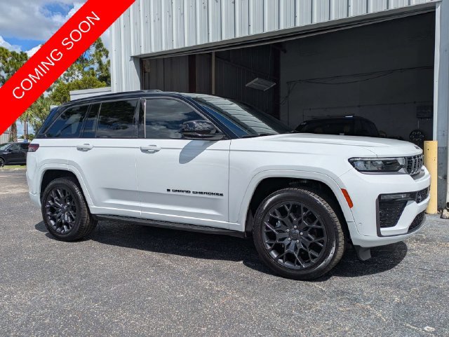 Certified 2026 Jeep Grand Cherokee Summit w/ Obsidian Package