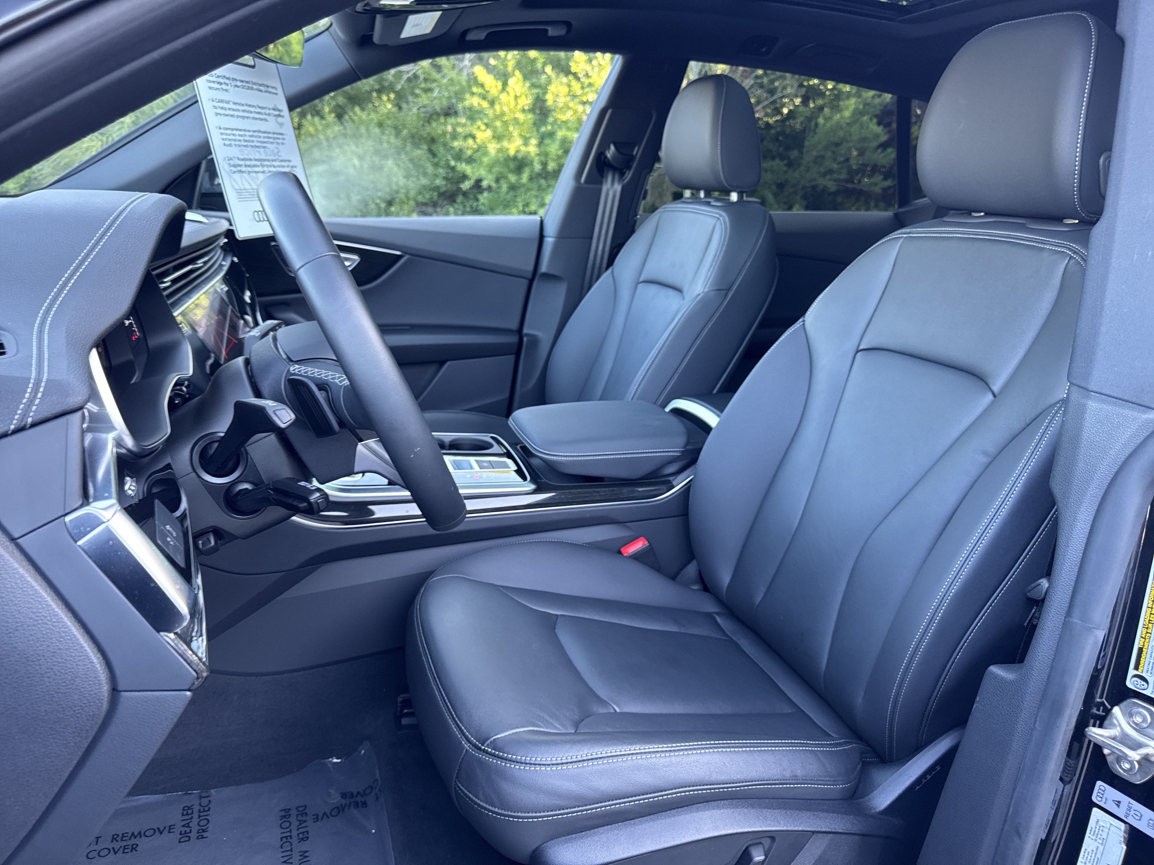 Certified 2025 Audi Q8 Premium AWD/4WD image 18