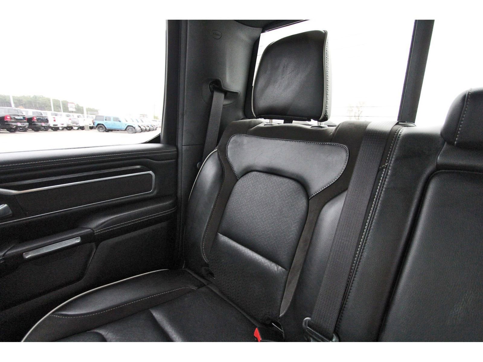 Used 2023 RAM 1500 Laramie image 14