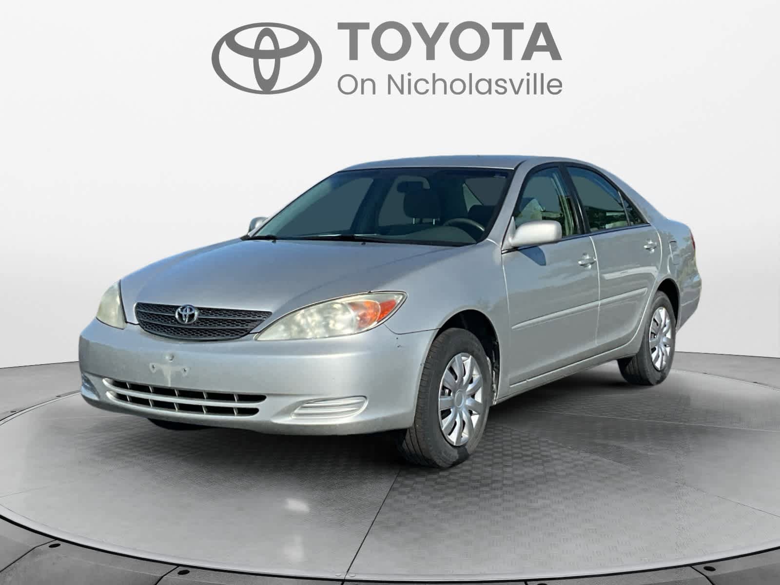 Used 2004 Toyota Camry LE FWD image 1