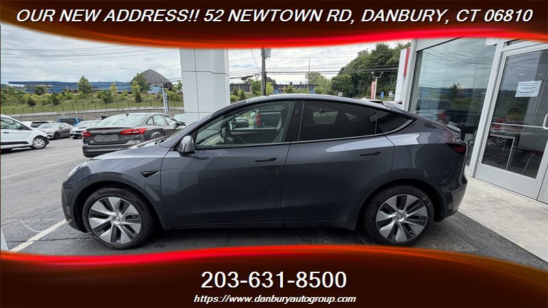 Used 2023 Tesla Model Y 2WD image 2