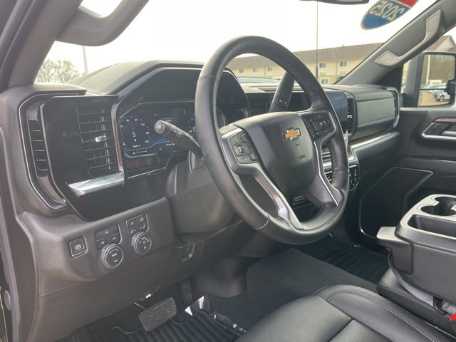 Used 2025 Chevrolet Silverado 2500 LT w/ Z71 Chrome Sport Edition image 22
